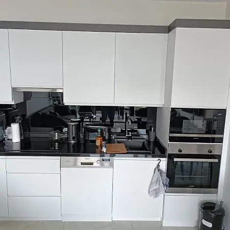 Apartment Konak Twin Towers *